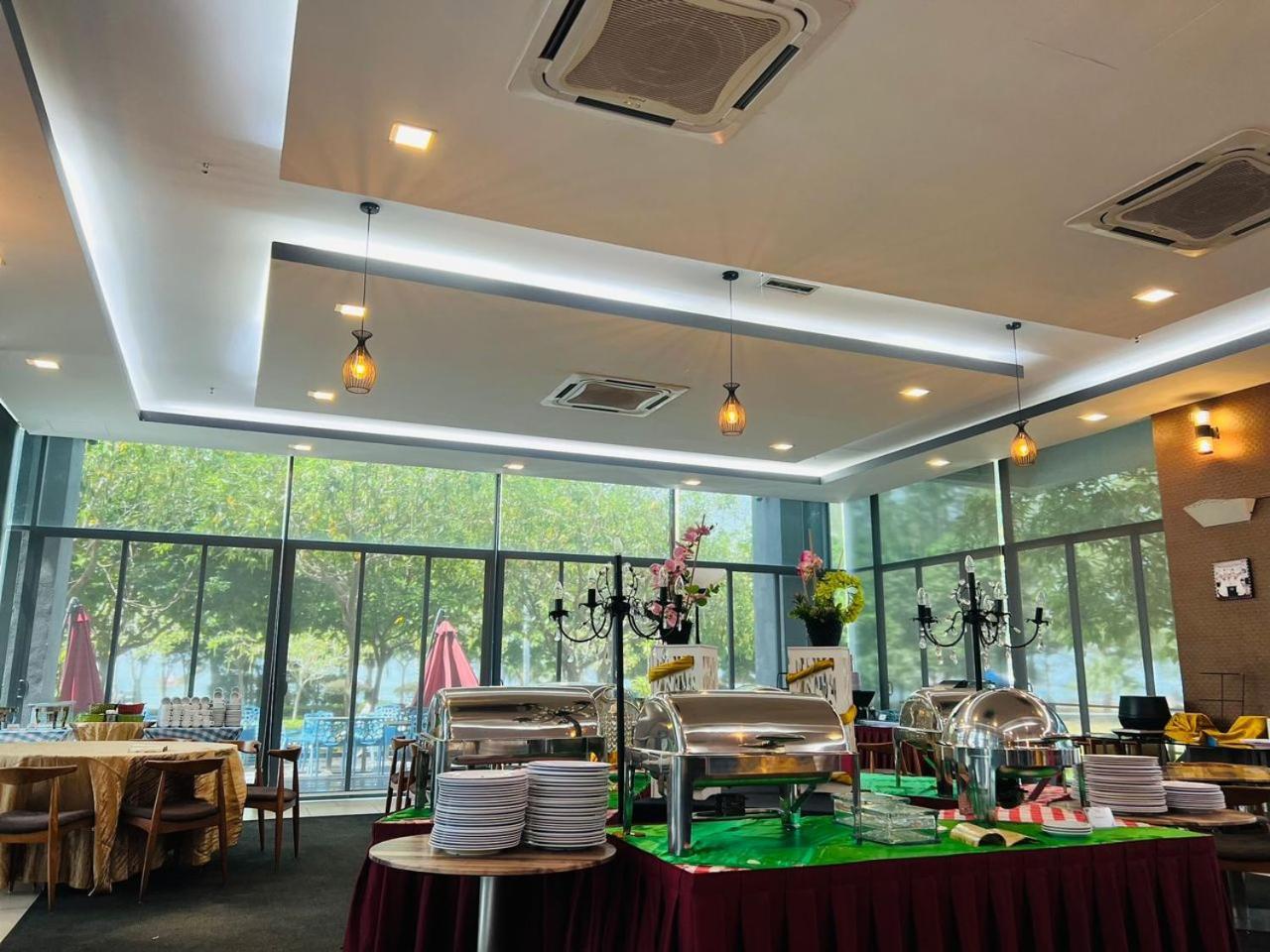D'Wharf Hotel & Serviced Residence Port Dickson Exteriör bild