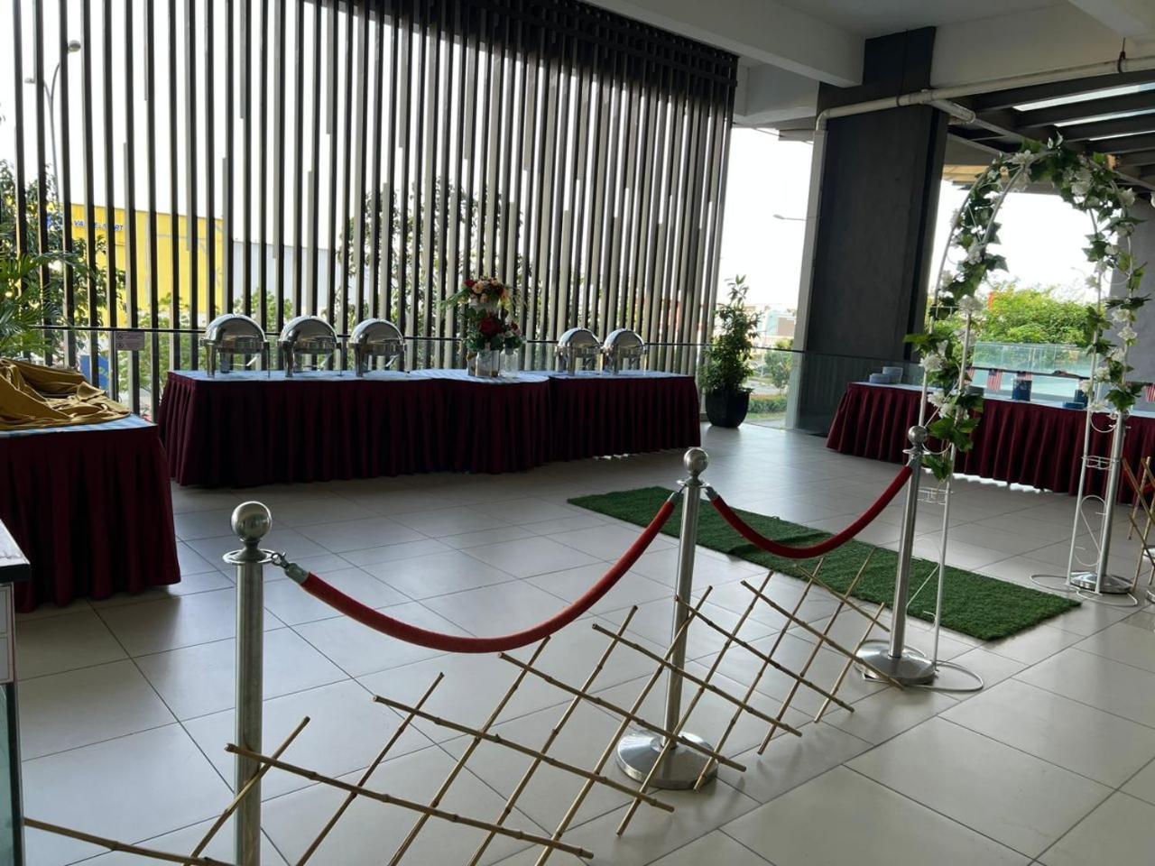 D'Wharf Hotel & Serviced Residence Port Dickson Exteriör bild