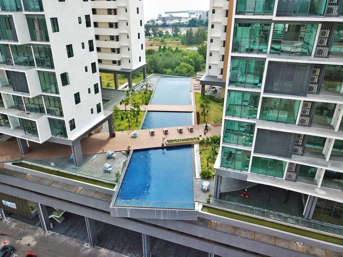 D'Wharf Hotel & Serviced Residence Port Dickson Exteriör bild