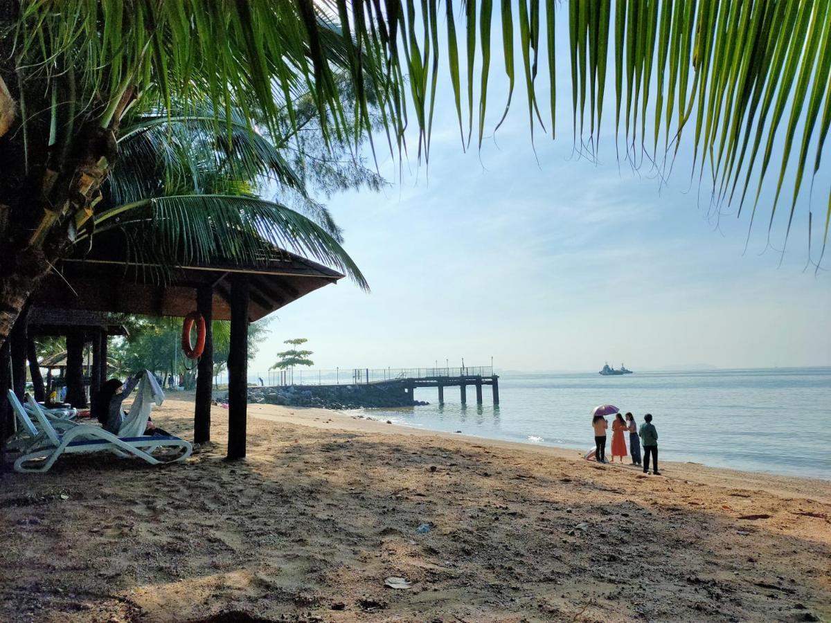 D'Wharf Hotel & Serviced Residence Port Dickson Exteriör bild